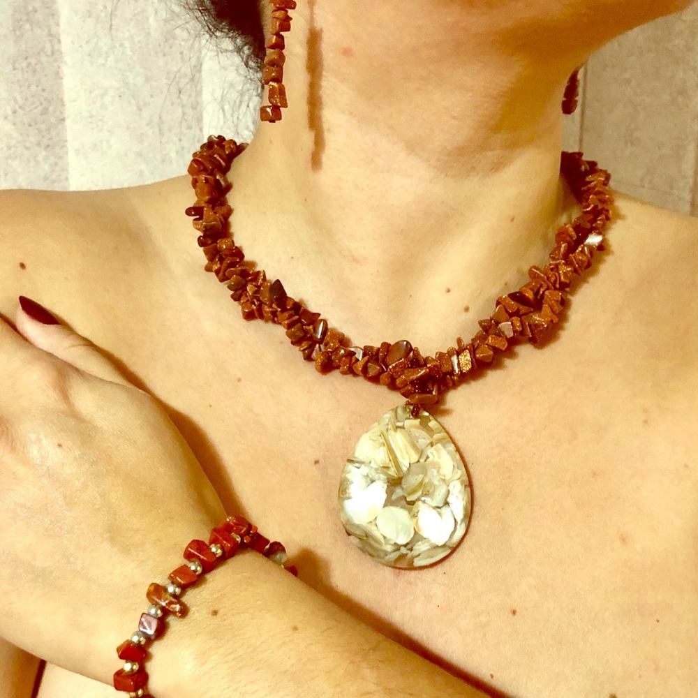 Cuarzo café brillante